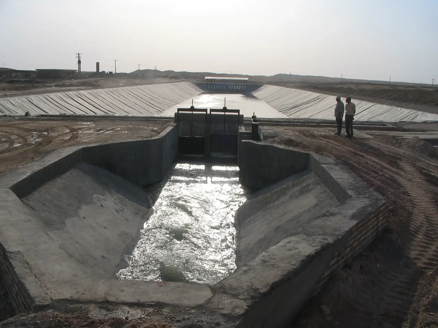 ایزولاسیون استخر ذخیره آب آذرشهر